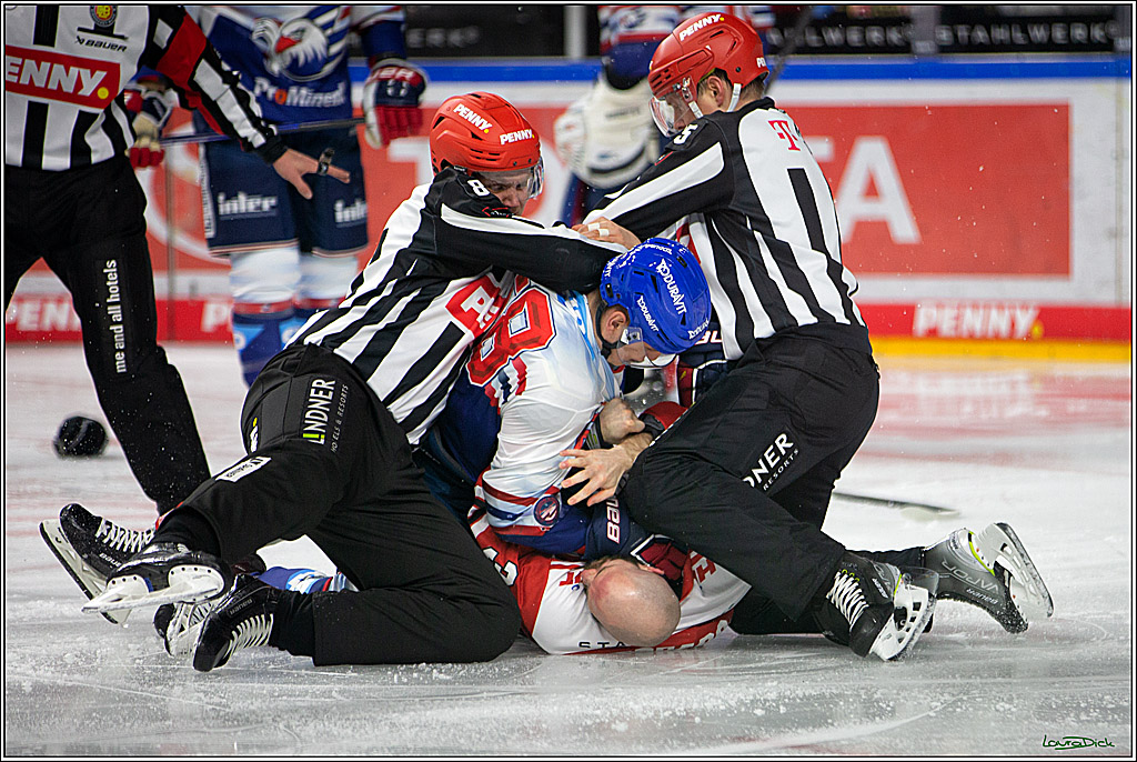 PENNY DEL; Koelner Haie-Adler Mannheim; Koeln, 21.03.2023